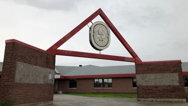 Luke Mettaweskum School